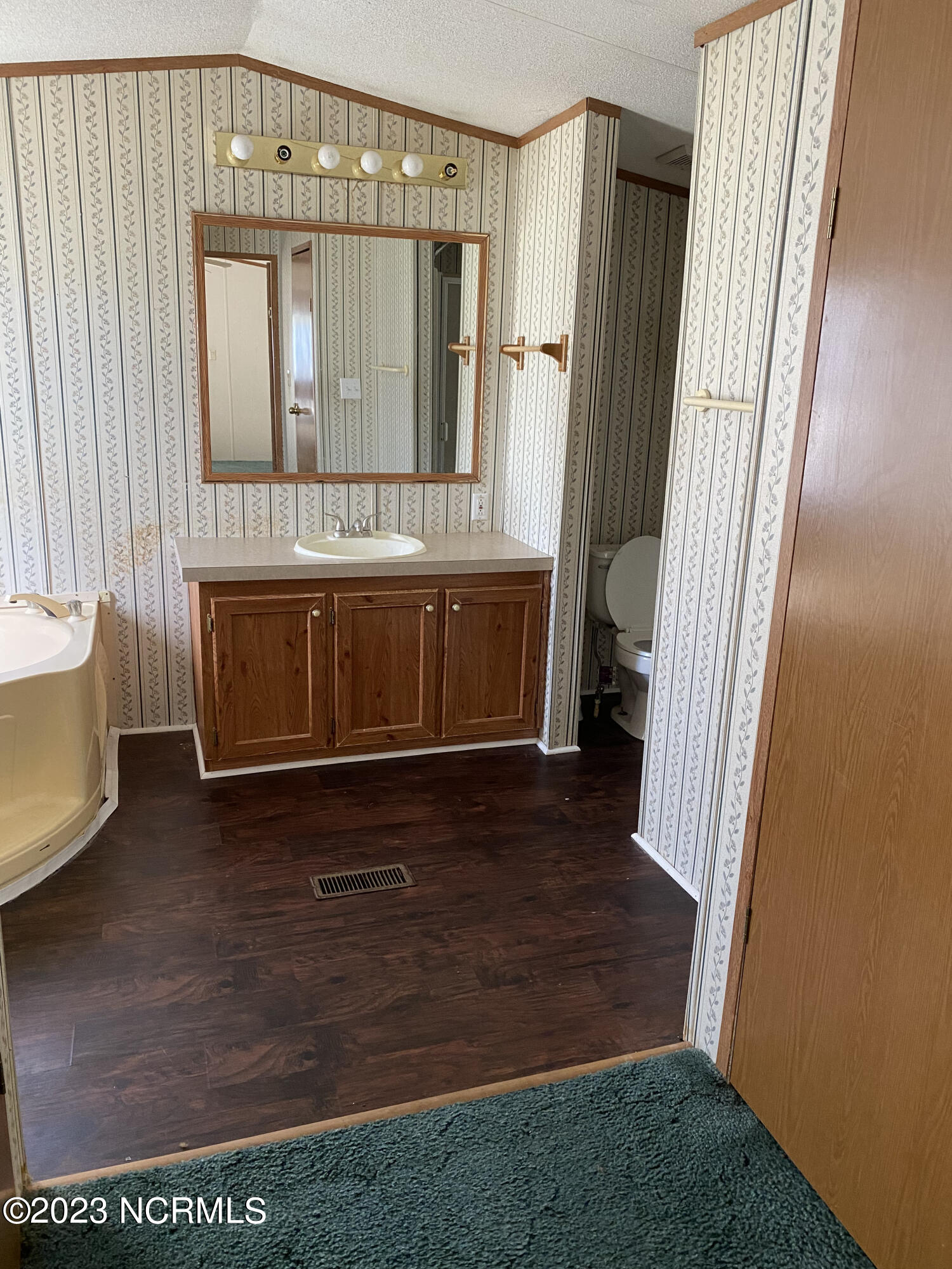 833 Sand Ridge Road Hubert, NC 28539 - Photo 10 of 10 IMG_3289