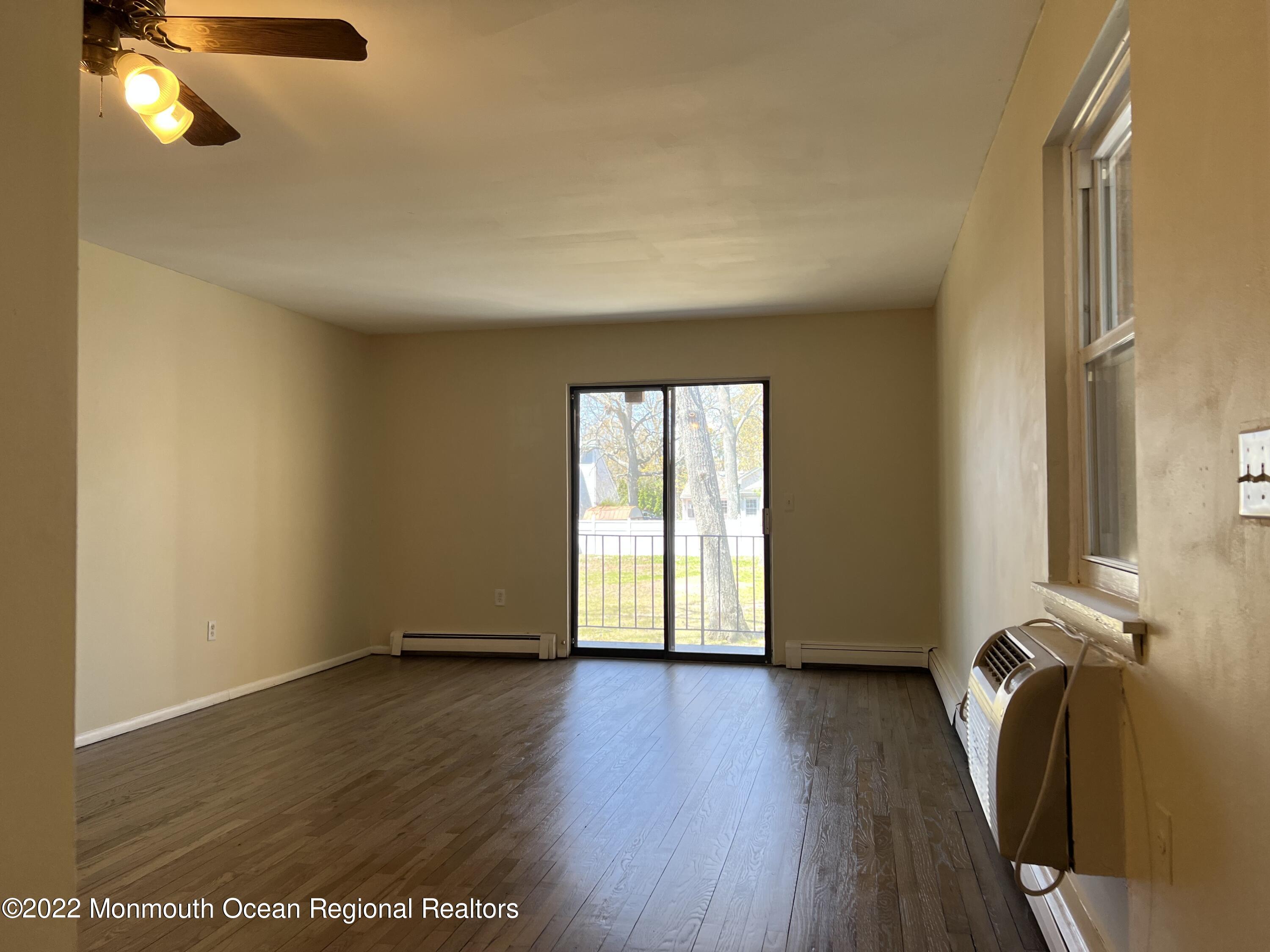 1105 Beaver Dam Road, Unit 4 Point Pleasant, NJ 08742 - Photo 4 of 13 IMG-3847