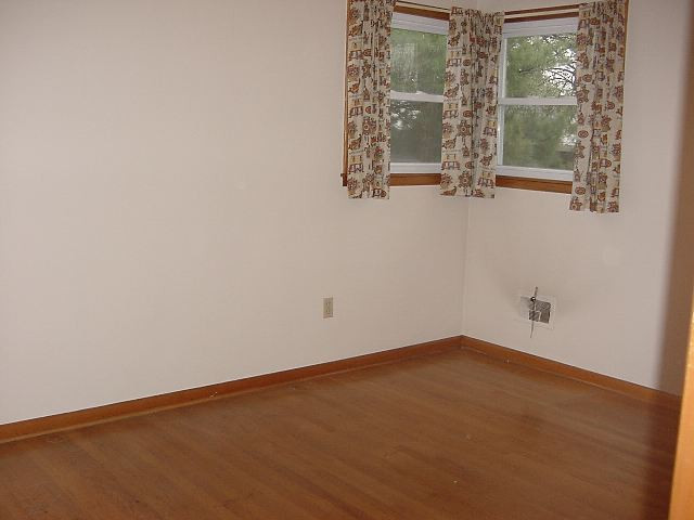 1124 Wavell Road Rotterdam, NY 12303 - Photo 7 of 9 Photo 7