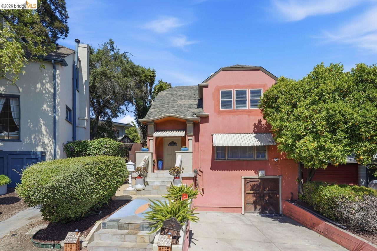 1134 Chatham Road Oakland, CA 94610 - Photo 1 of 35