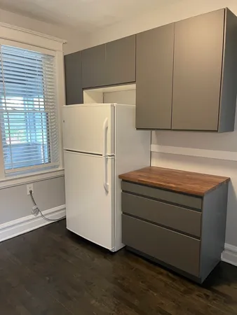 $3,200 | 5331 North Winthrop Avenue, Unit 3, Chicago, IL 60640