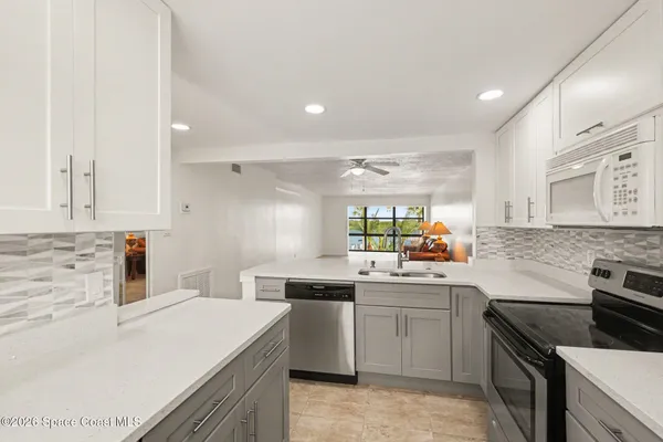 $2,500 | 1611 Minutemen Causeway, Unit 208AP, Cocoa Beach, FL 32931