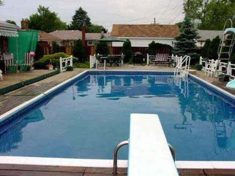 13144 Rosedale Street Southgate, MI 48195 - Photo 8 of 9 698108-7.JPG