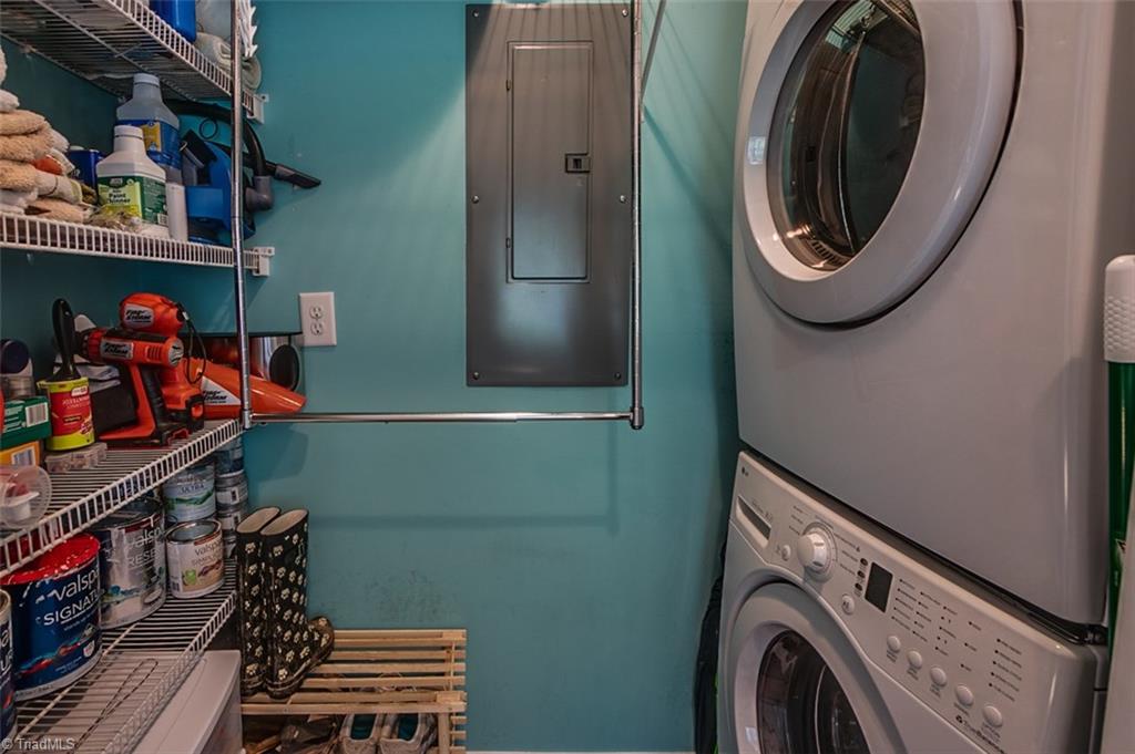 6388 Branson Davis Road Randleman, NC 27317 - Photo 21 of 30 Laundry Room