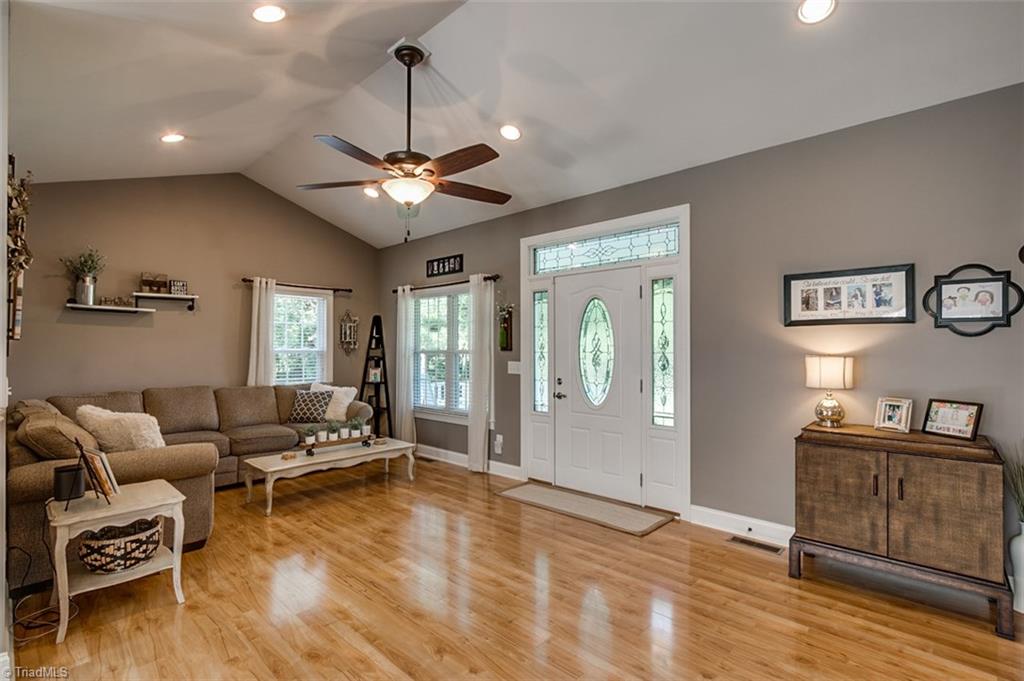 6388 Branson Davis Road Randleman, NC 27317 - Photo 4 of 30 Great room w/ vaulted ceilings