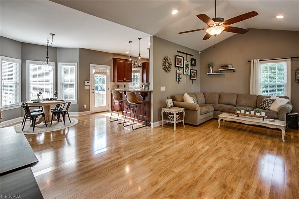 6388 Branson Davis Road Randleman, NC 27317 - Photo 5 of 30 Great room