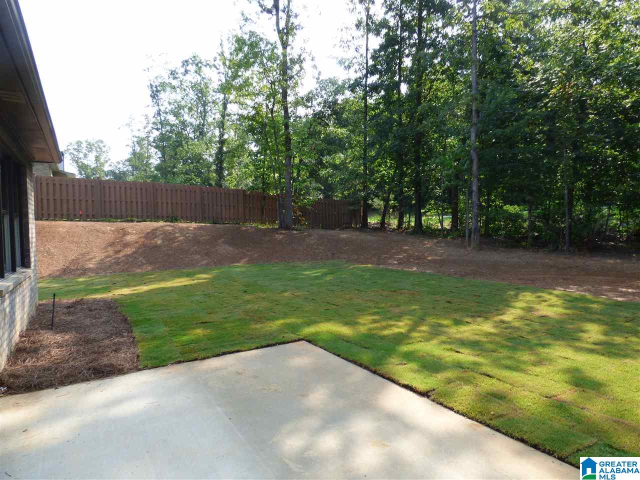 1052 Regency Way Birmingham, AL 35242 - Photo 15 of 34