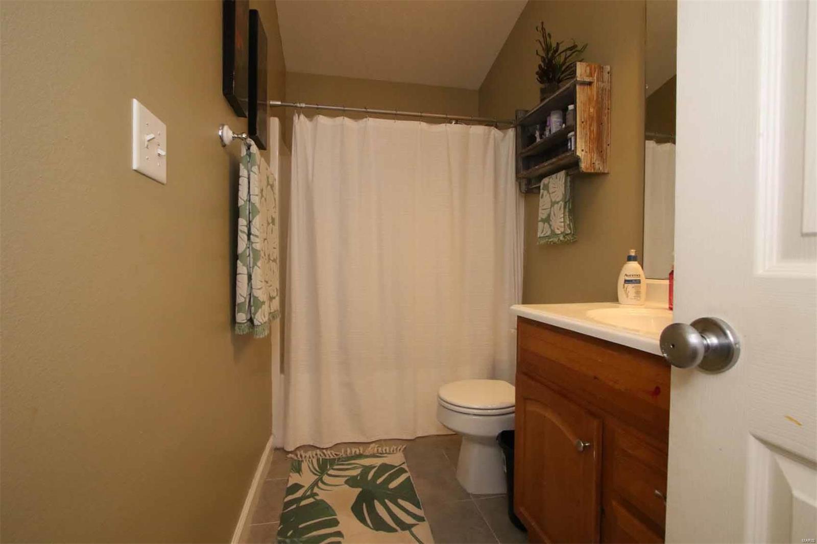 9844 Oak Grove School Road Lebanon, IL 62254 - Photo 20 of 52 Gallery Image 20