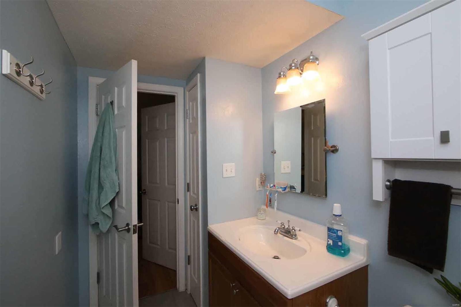 9844 Oak Grove School Road Lebanon, IL 62254 - Photo 29 of 52 Gallery Image 29