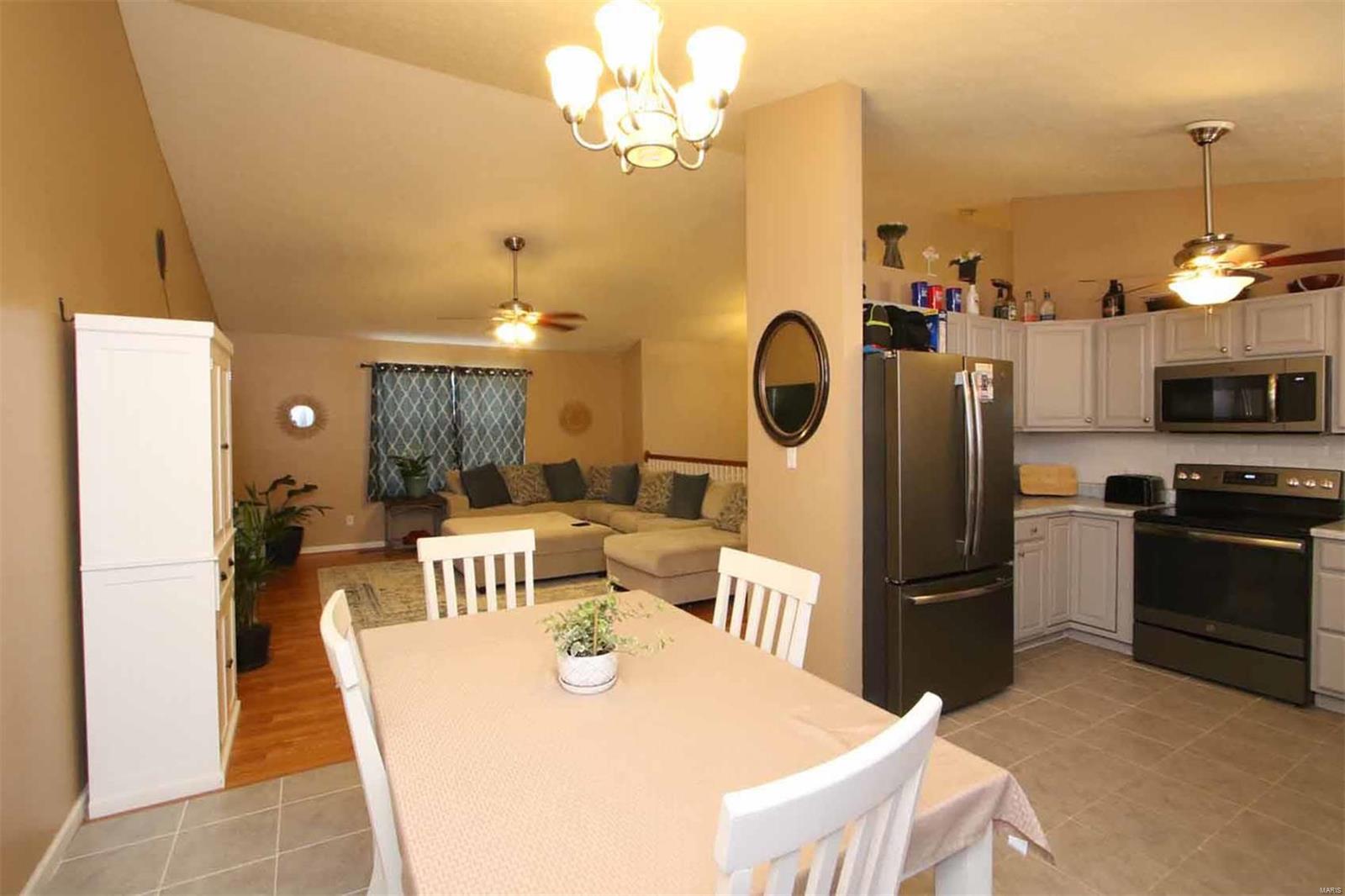 9844 Oak Grove School Road Lebanon, IL 62254 - Photo 8 of 52 Gallery Image 8