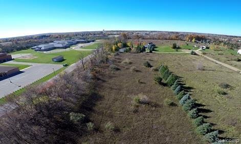 Vac Kidder Road Almont, MI 48003 - Photo 2 of 45