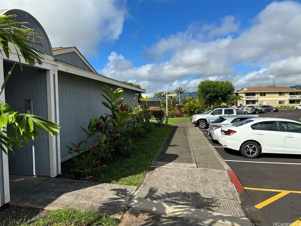 $2,500 | 95-1050 Makaikai Street, Unit 7A, Mililani, HI 96789