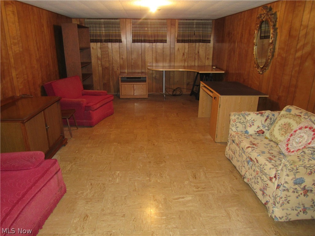 6890 York Road Parma Heights, OH 44130 - Photo 10 of 13