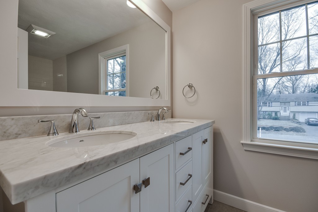 10 Oxbow Road Natick, MA 01760 - Photo 21 of 26 Gallery Image 21