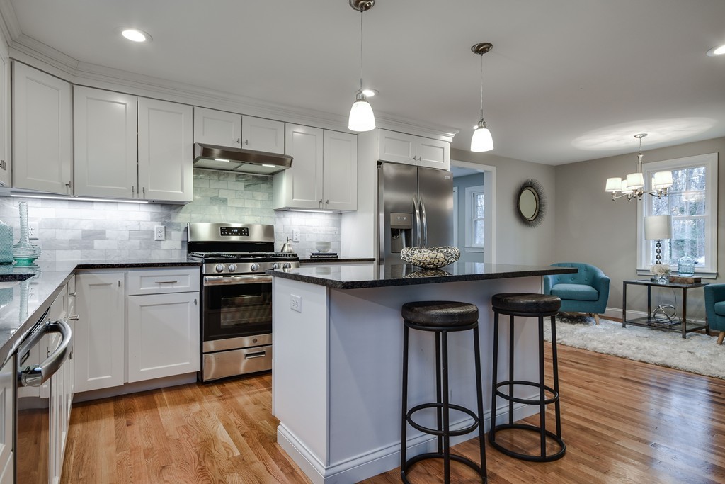 10 Oxbow Road Natick, MA 01760 - Photo 10 of 26 Gallery Image 10