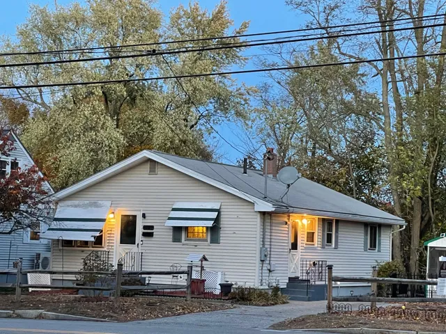 $384,900 | 700 South Beech Street, Manchester, NH 03103