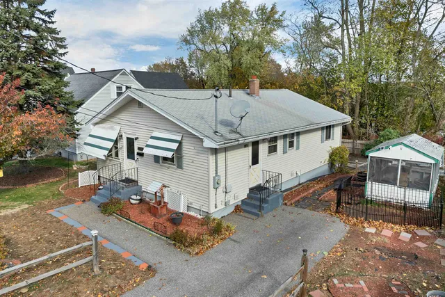 $384,900 | 700 South Beech Street, Manchester, NH 03103