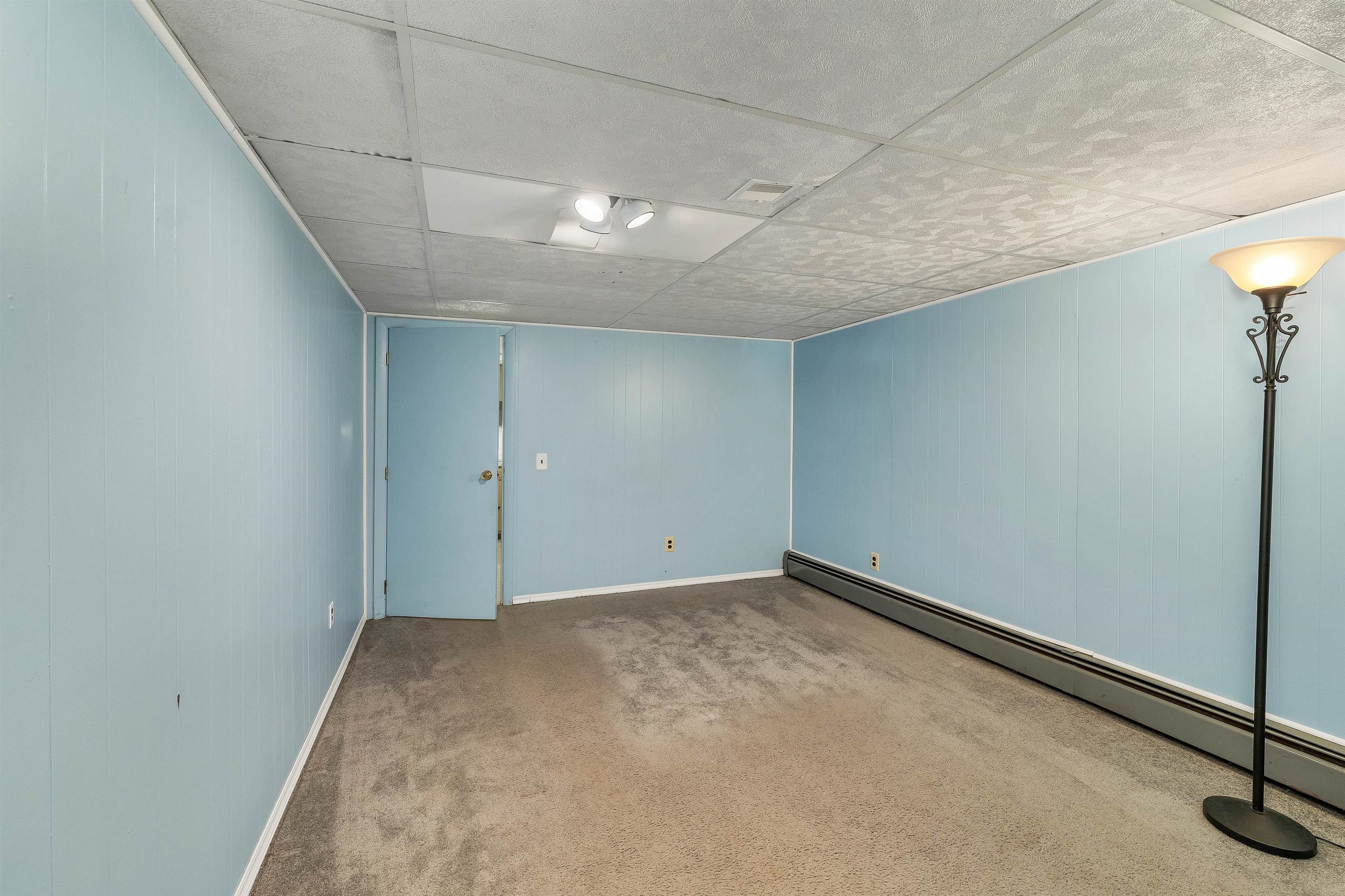 700 South Beech Street Manchester, NH 03103 - Photo 26 of 34