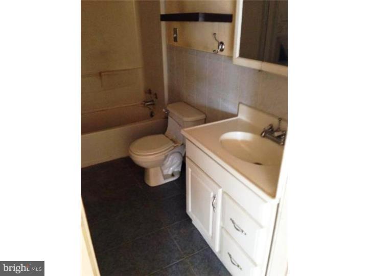58 Metedeconk Road Brick, NJ 08723 - Photo 5 of 6