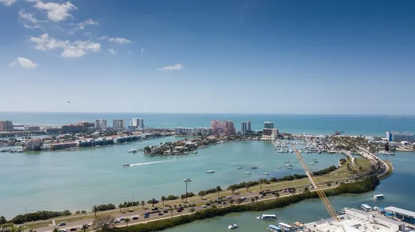 $3,300 | 51 Island Way, Unit 800, Clearwater Beach, FL 33767