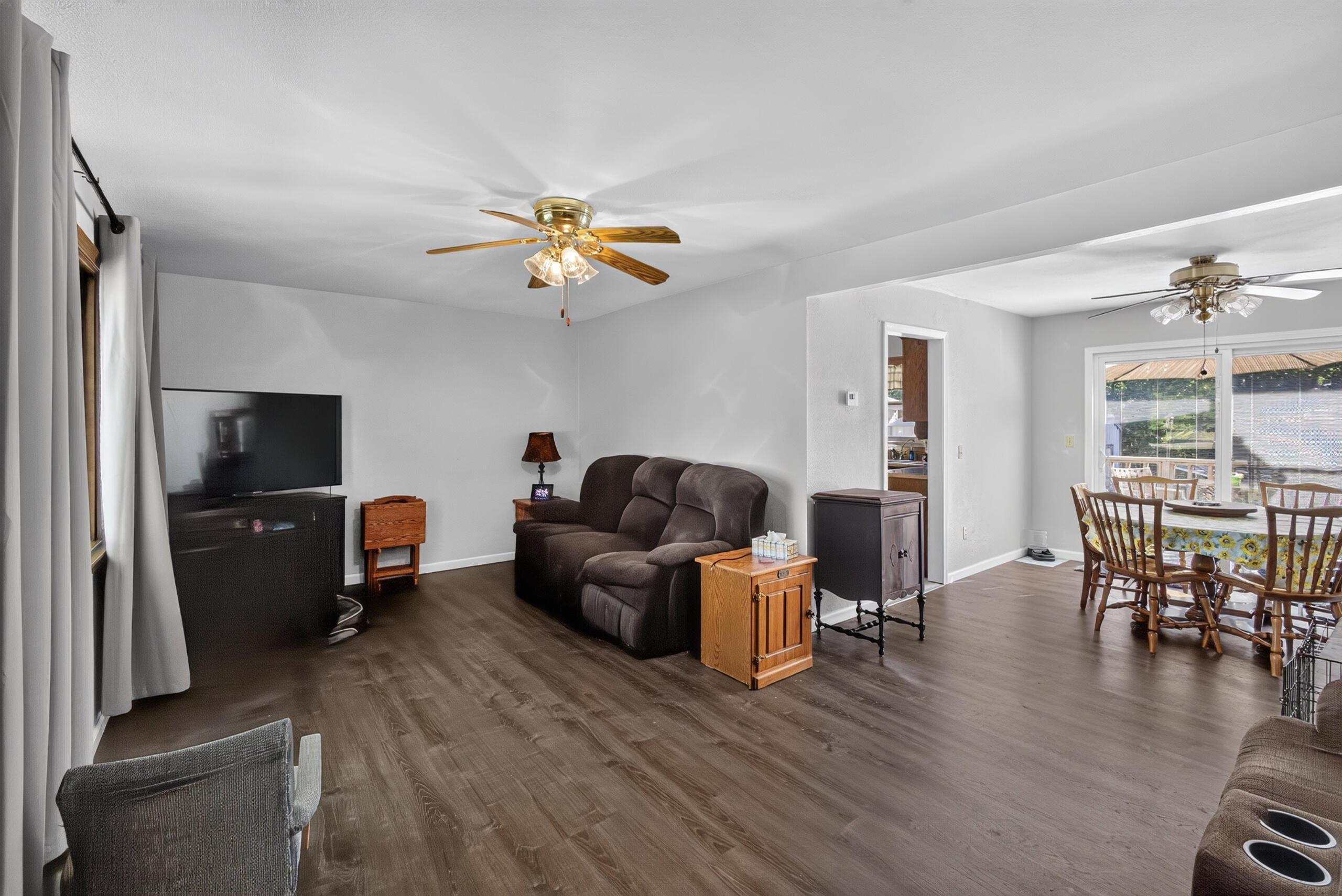 3900 East Graybill Road Sturgeon, MO 65284 - Photo 5 of 46 Gallery Image 5