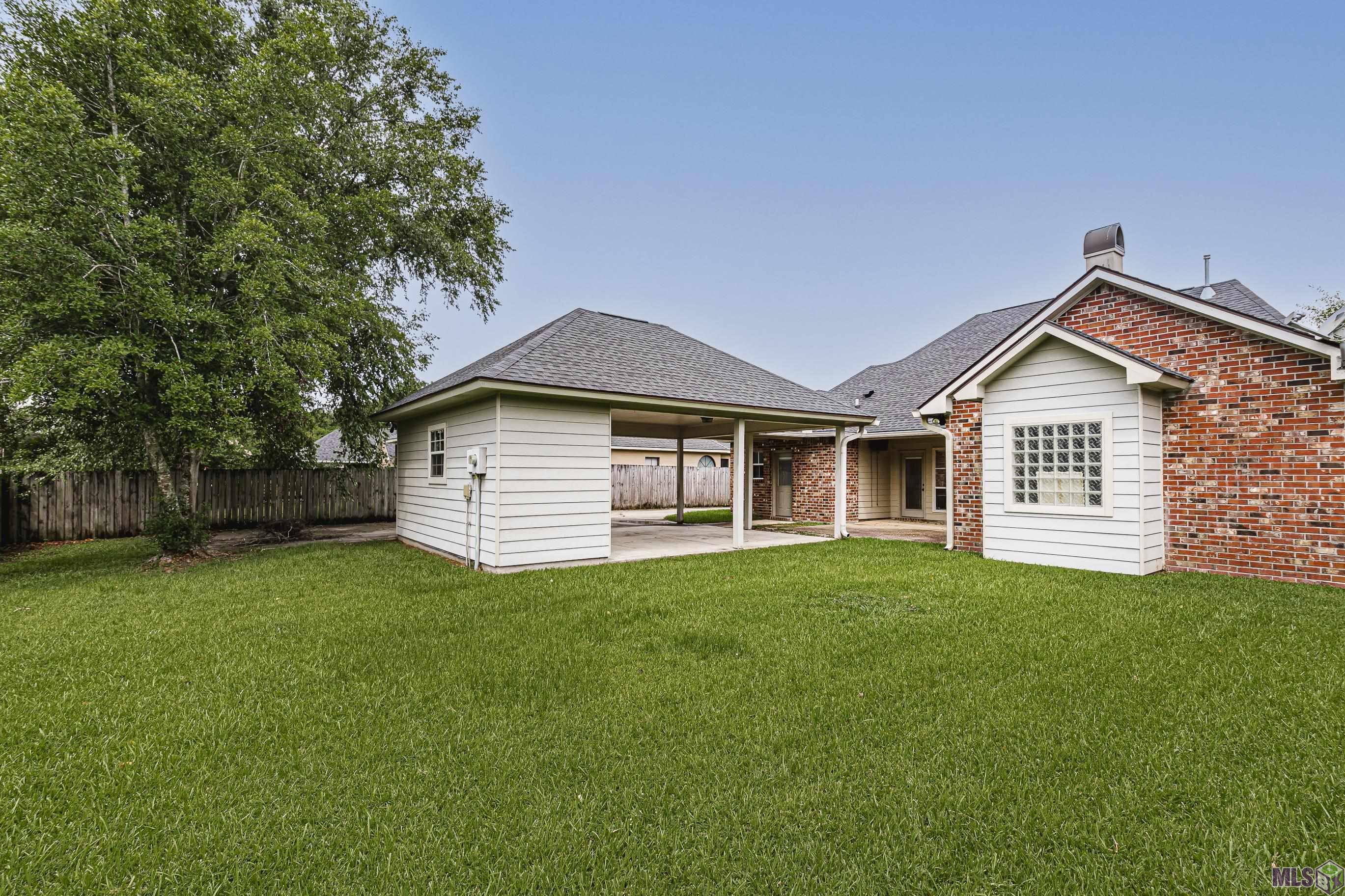 17724 Twin Ridge Avenue Baton Rouge, LA 70817 - Photo 8 of 32