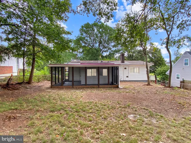 $400,000 | 5104 72nd Avenue, Hyattsville, MD 20784