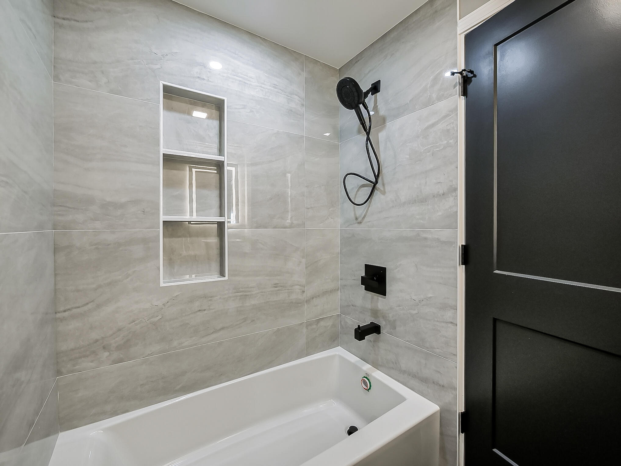 2431 Lothrop Street Detroit, MI 48206 - Photo 30 of 62 Lothrop-38