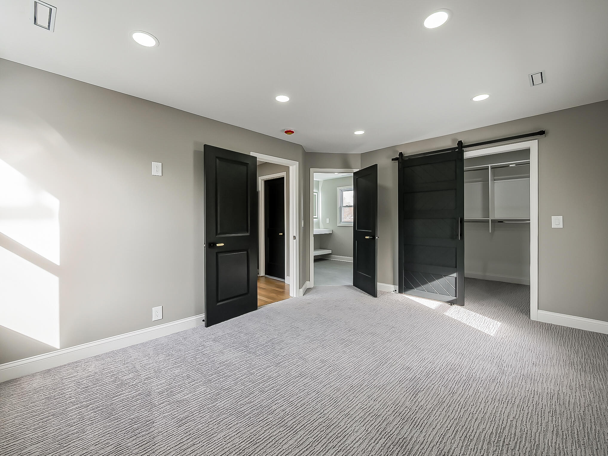 2431 Lothrop Street Detroit, MI 48206 - Photo 46 of 62 Lothrop-58