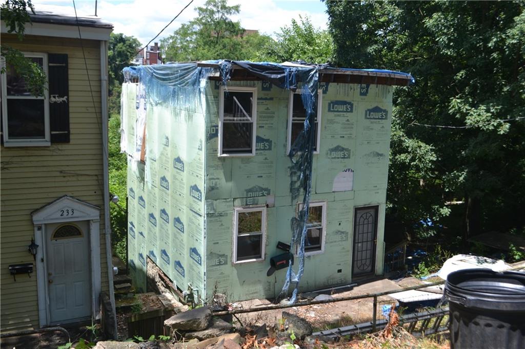 3217 Romeo Street Pittsburgh, PA 15213 - Photo 18 of 23