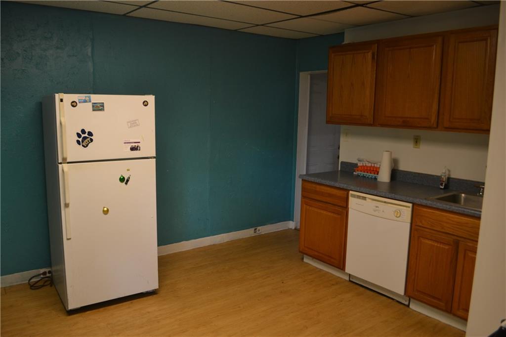 3217 Romeo Street Pittsburgh, PA 15213 - Photo 5 of 23