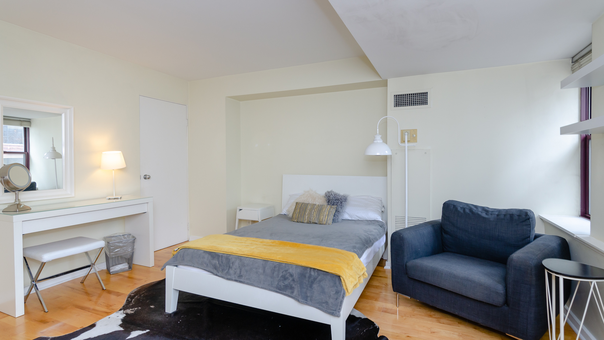 40 East 9th Street, Unit 805 Chicago, IL 60605 - Photo 11 of 18