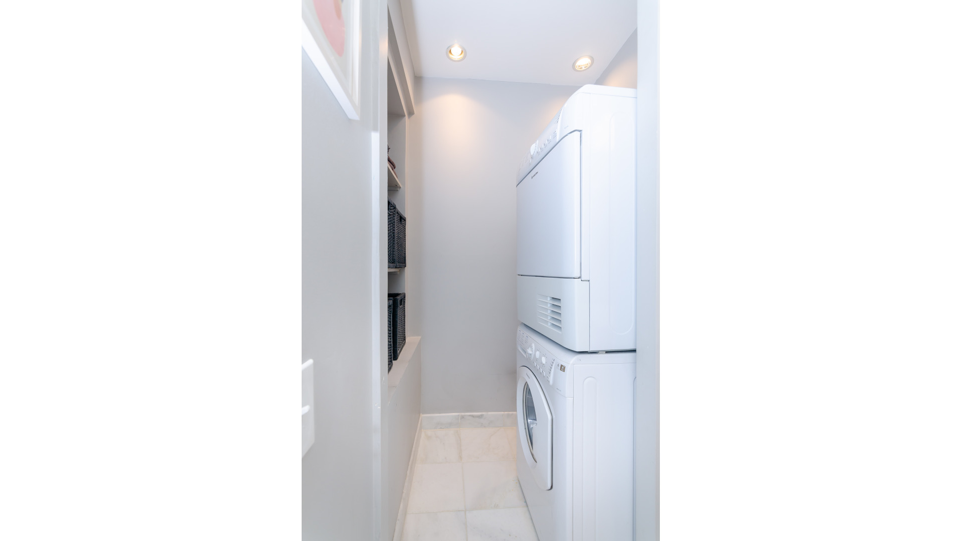 40 East 9th Street, Unit 805 Chicago, IL 60605 - Photo 17 of 18