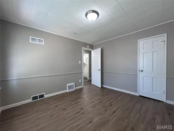 $1,800 | 9517 Lydell Drive, Affton, MO 63123