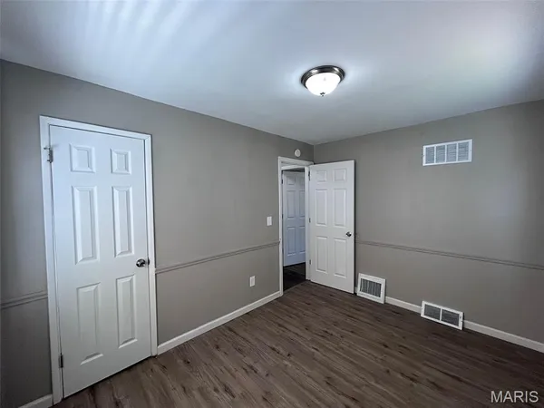 $1,800 | 9517 Lydell Drive, Affton, MO 63123