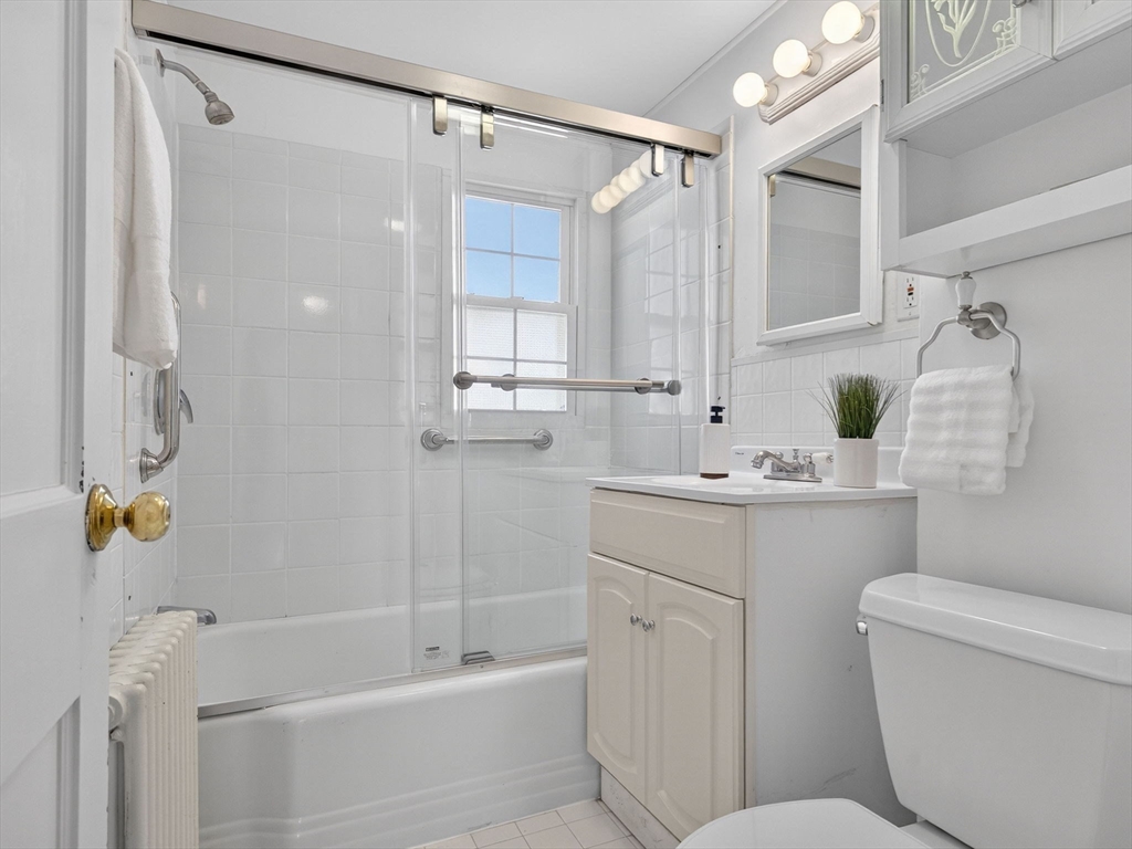 1234 Walnut Street Newton, MA 02461 - Photo 15 of 28