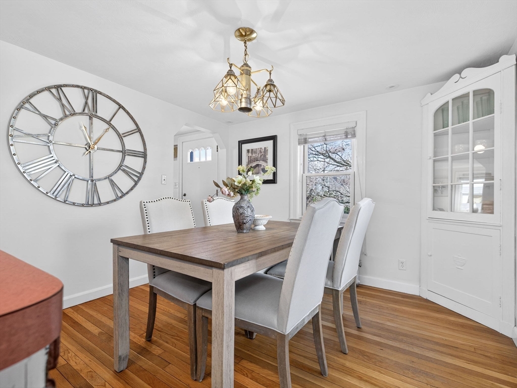 1234 Walnut Street Newton, MA 02461 - Photo 5 of 28