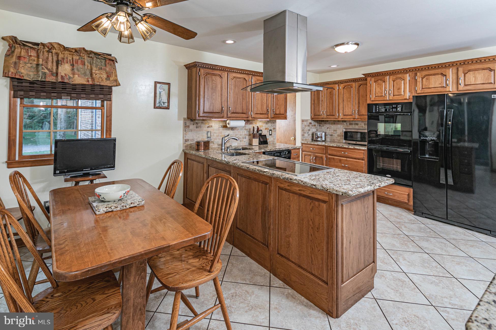 271 Opossum Road Skillman, NJ 08558 - Photo 8 of 32 Gallery Image 8