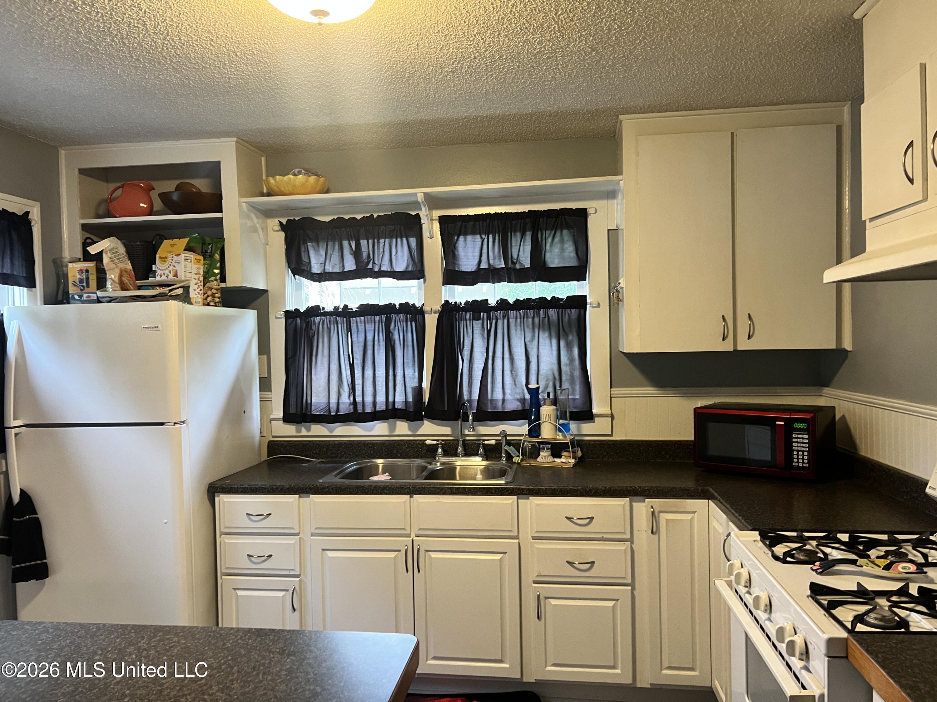 1815 24th Street Gulfport, MS 39501 - Photo 20 of 25 IMG_4228