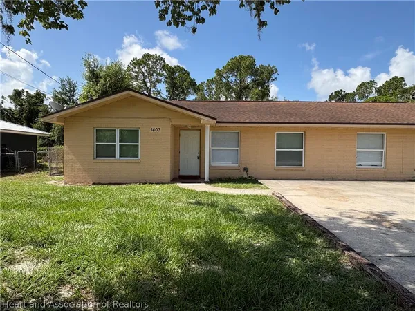 $1,300 | 1403 Bassage Road, Sebring, FL 33875