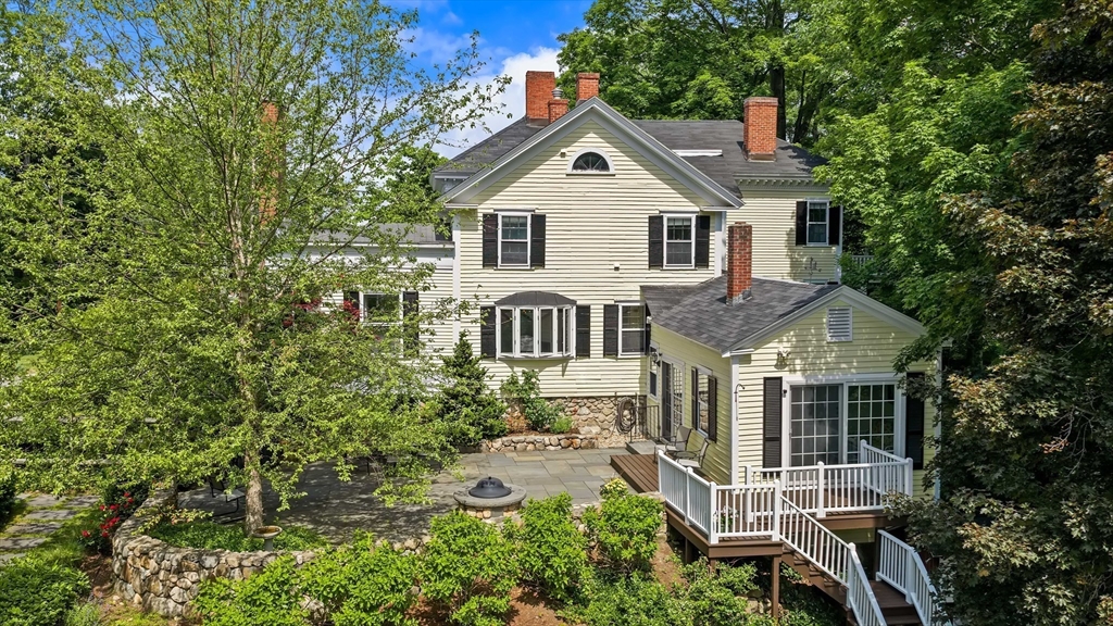11 Concord Road Wayland, MA 01778 - Photo 33 of 35