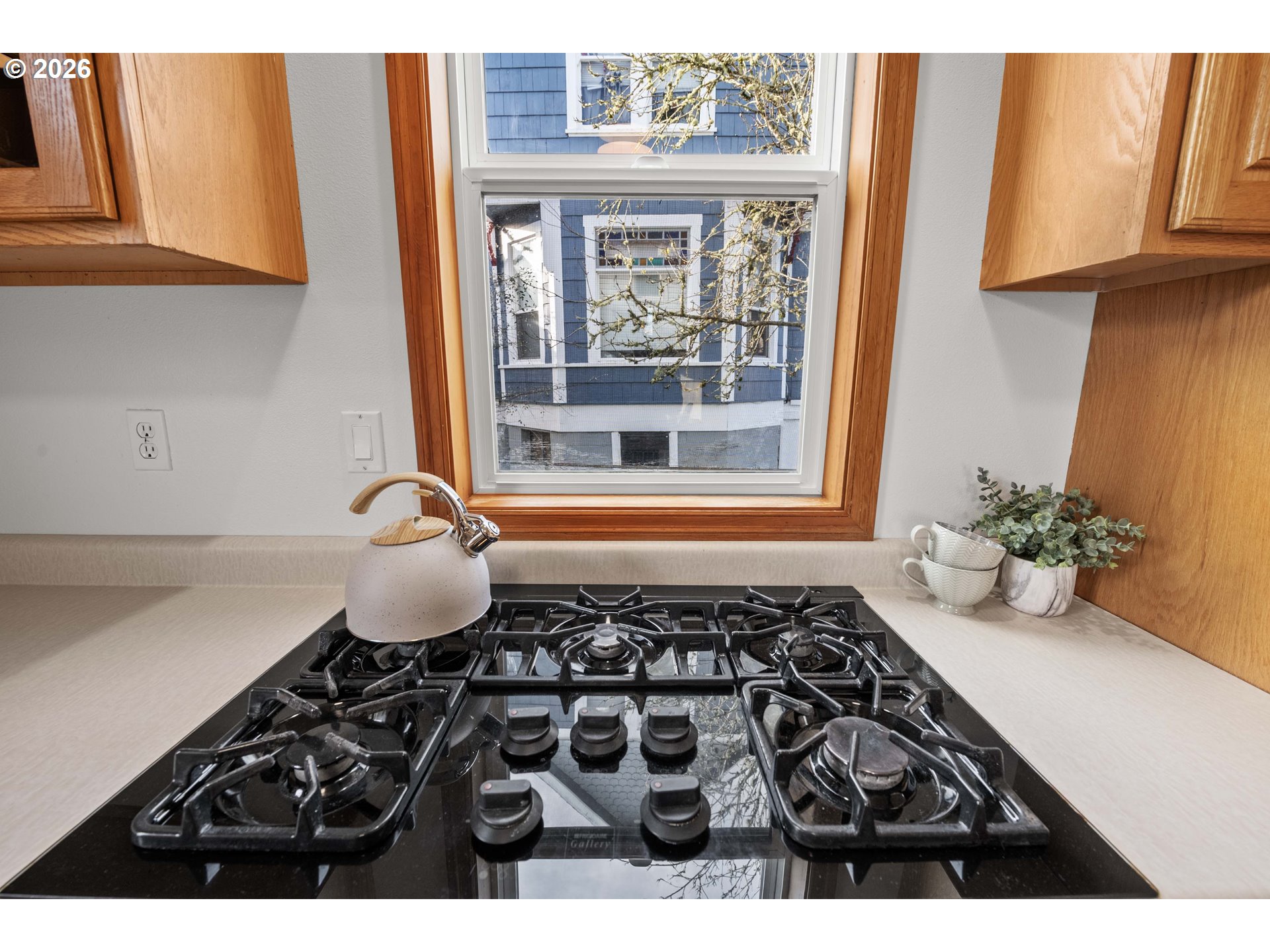708 33rd Street Astoria, OR 97103 - Photo 12 of 46 Kitchen