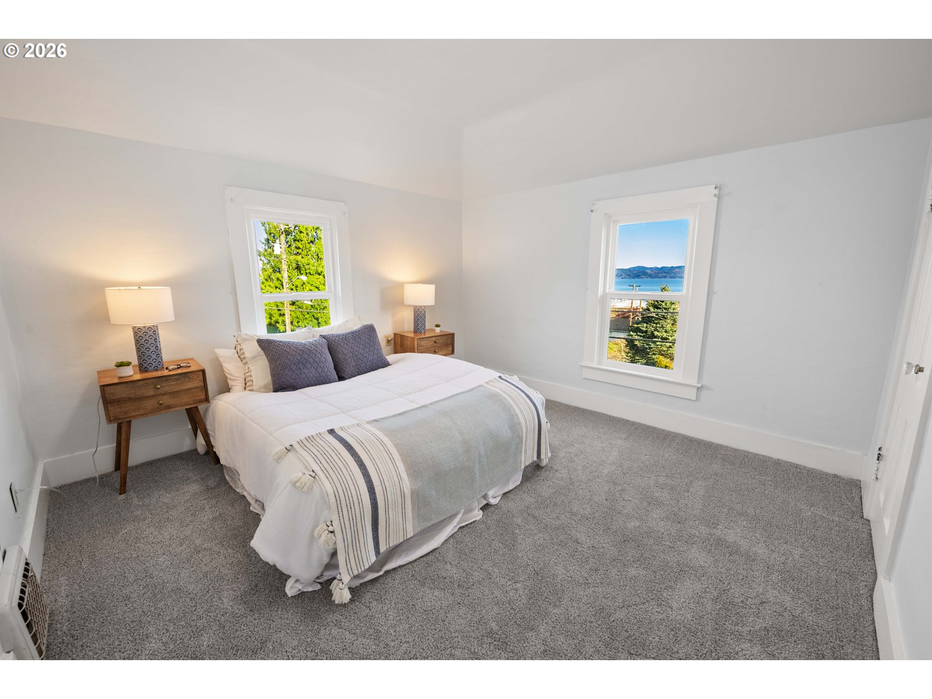 708 33rd Street Astoria, OR 97103 - Photo 18 of 46 Bedroom