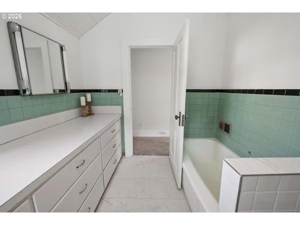 $519,000 | 708 33rd Street, Astoria, OR 97103