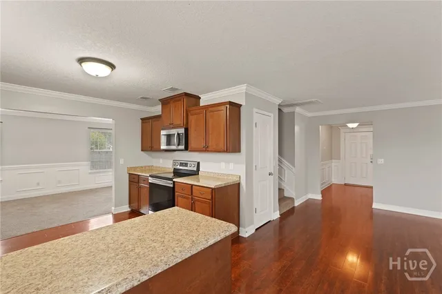 $2,350 | 220 Augusta Way, Hinesville, GA 31313