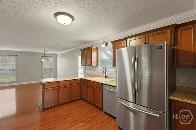 $2,350 | 220 Augusta Way, Hinesville, GA 31313