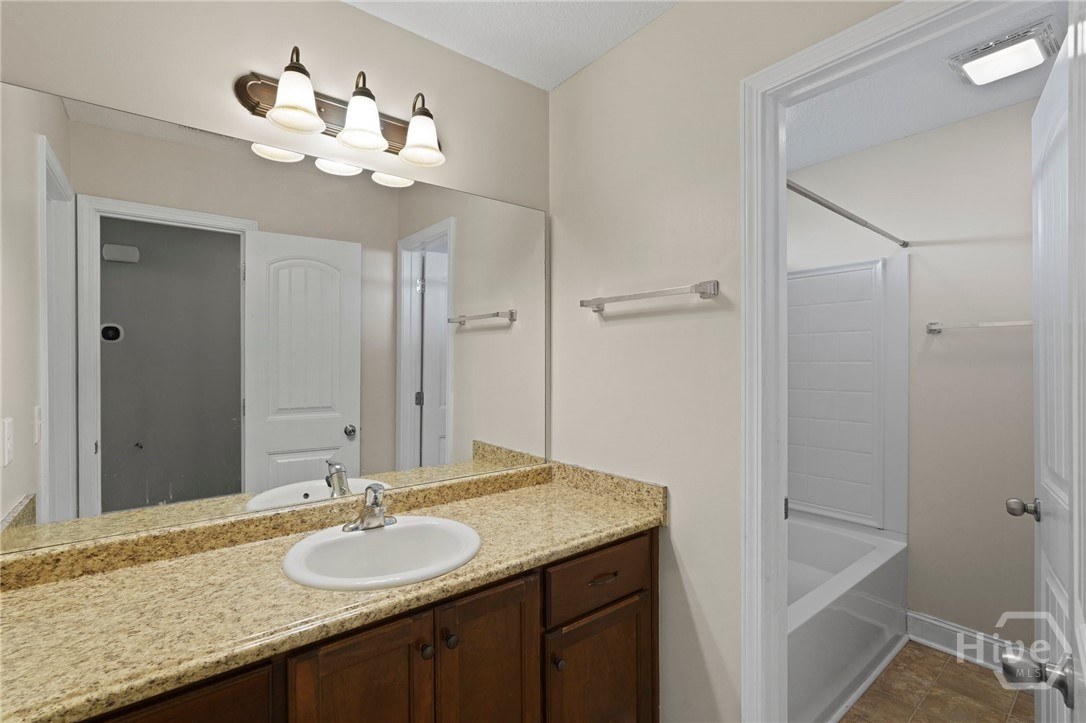 220 Augusta Way Hinesville, GA 31313 - Photo 37 of 50