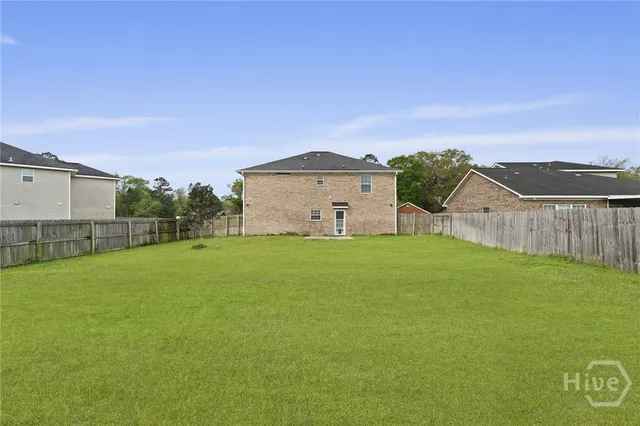 $2,350 | 220 Augusta Way, Hinesville, GA 31313