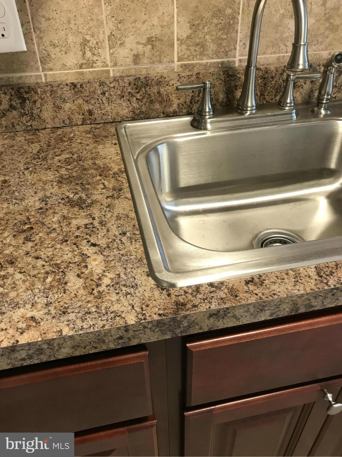 4538 Manorview Road Baltimore, MD 21229 - Photo 14 of 29 Kitchen