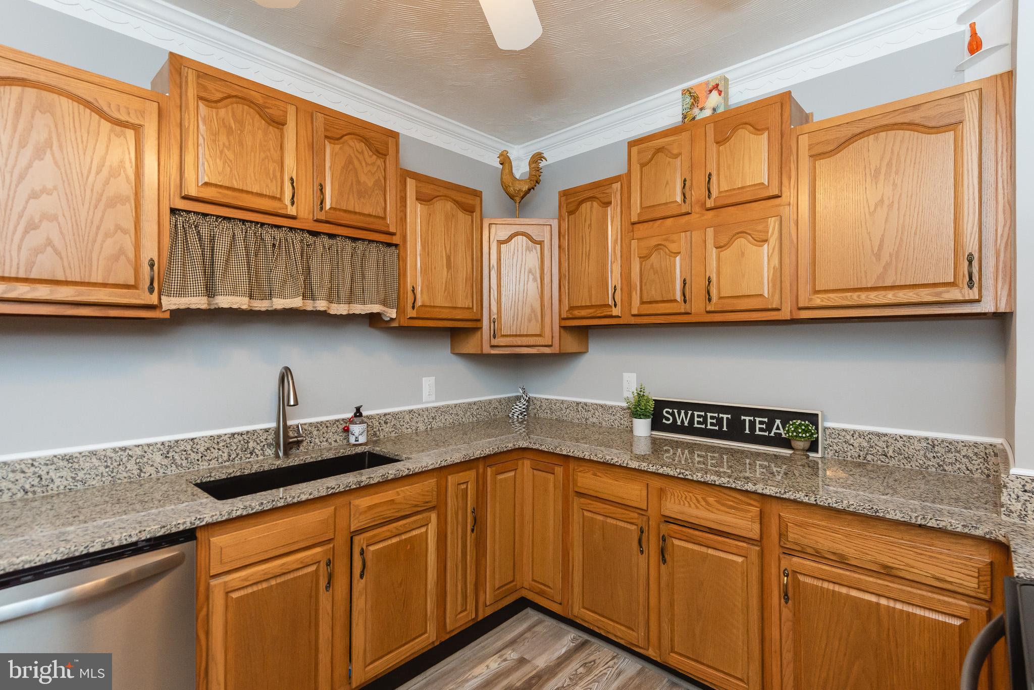 148 Post Road Aberdeen, MD 21001 - Photo 12 of 54 KITCHEN